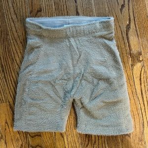 Whitney Simmons eyelash biker shorts size M Gymshark